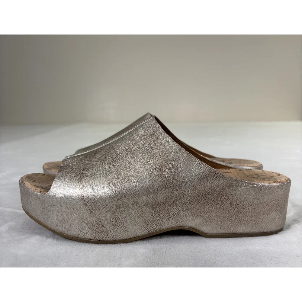 Kork-Ease Women's Yazmin Sandals Brushed Gold Woman’s Size 8 Wedge Slip On Chrty - Picture 4 of 16